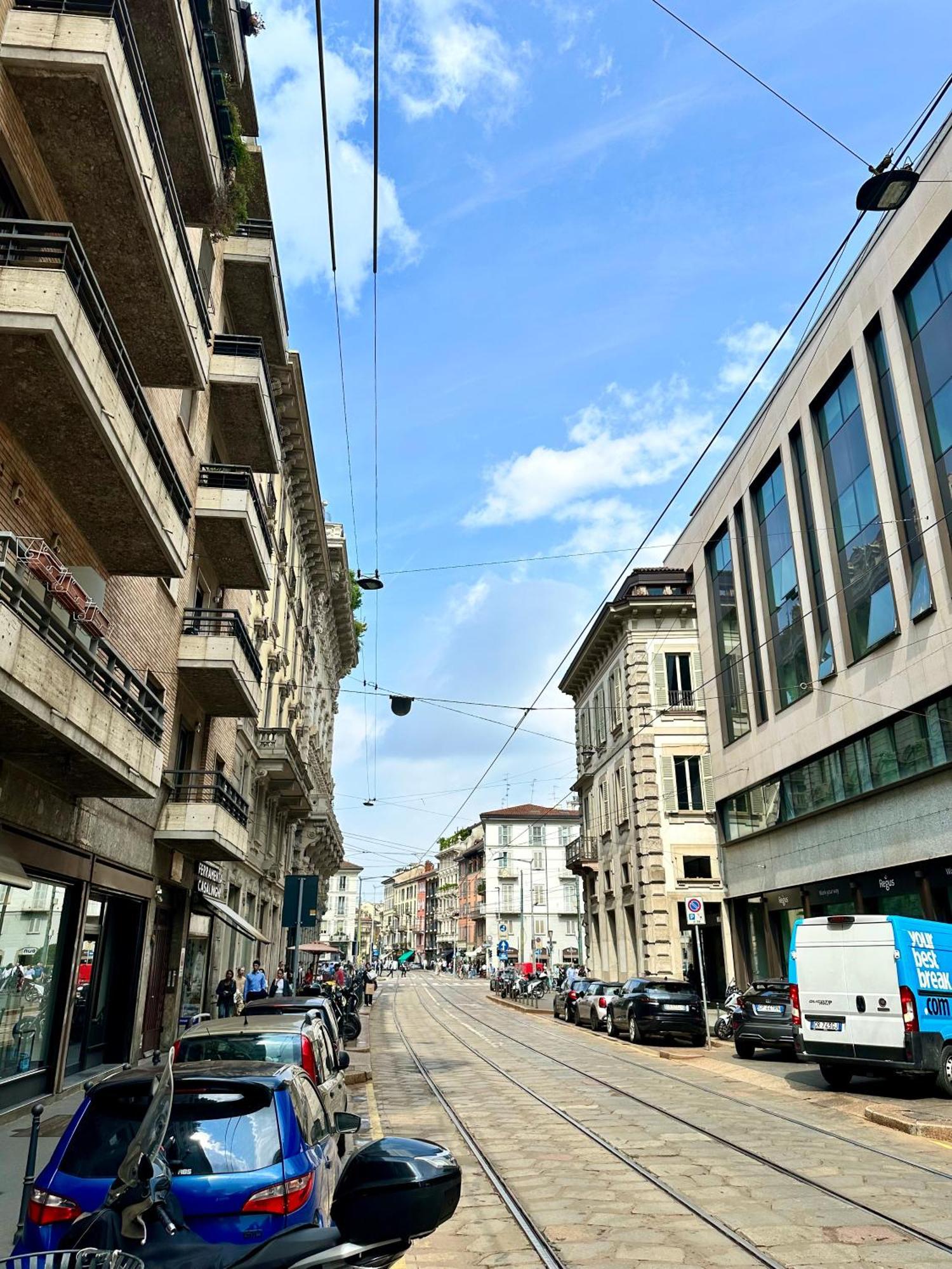 Апартаменты Casa Broletto - Centro Citta Милан Экстерьер фото